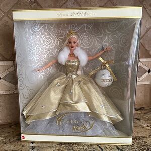 Collectible 2000 Barbie